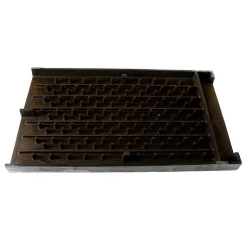 Montague 1741-8 Oven Range Solid Hot Top 18"