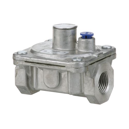 Hobart 347995-3 1/2" LP Gas Pressure Regulator, 5.5" - 12" WC, 1/2" FPT Gas IN/OUT, 1/2LB Inlet Pressure